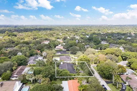 5780 Las Palmas Drive Coral Gables FL 33156