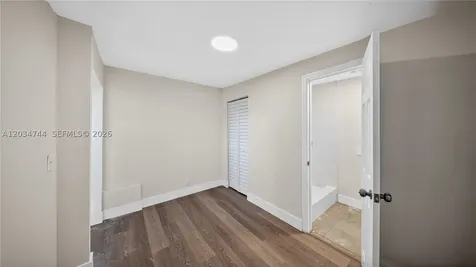 8200 NW 34th Avenue Miami FL 33147