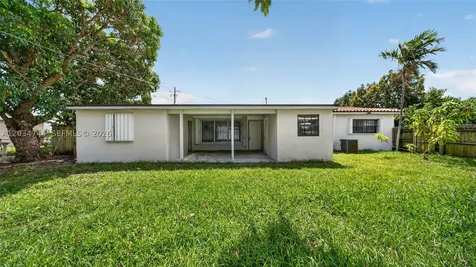 8200 NW 34th Avenue Miami FL 33147