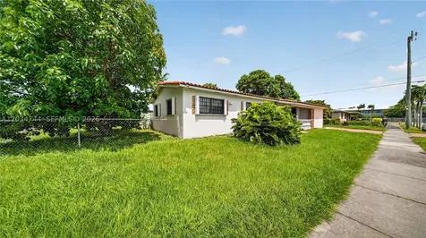 8200 NW 34th Avenue Miami FL 33147