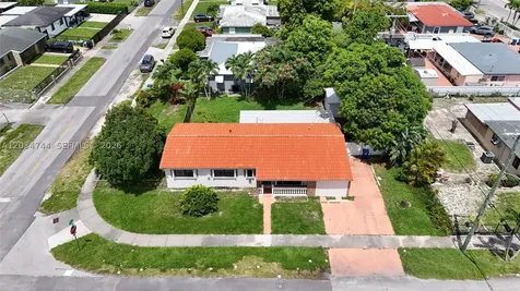 8200 NW 34th Avenue Miami FL 33147