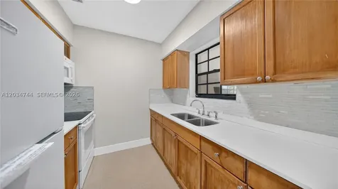8200 NW 34th Avenue Miami FL 33147