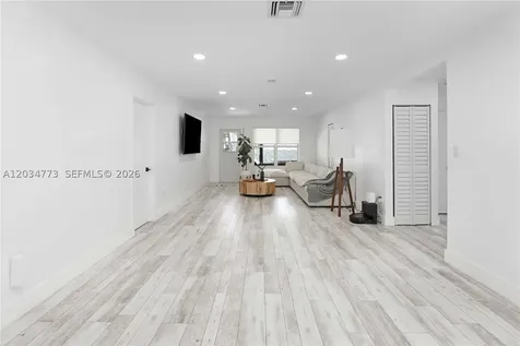 1611 Madison Street Hollywood FL 33020