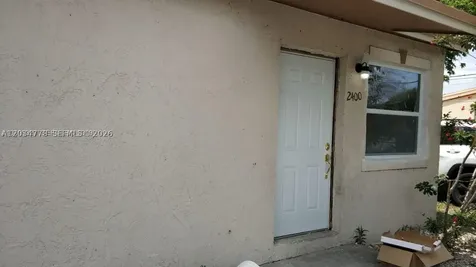 2400 NW 13th Court Fort Lauderdale FL 33311