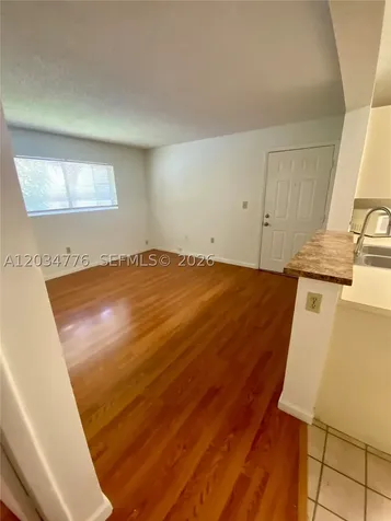 Pembroke Pines FL 33025