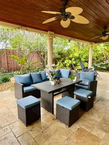 9624 SW 79th Terrace Miami FL 33173