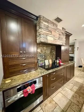 9624 SW 79th Terrace Miami FL 33173
