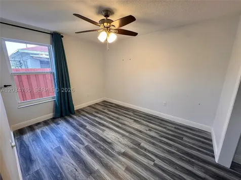 1158 NW 34th Avenue Miami FL 33125