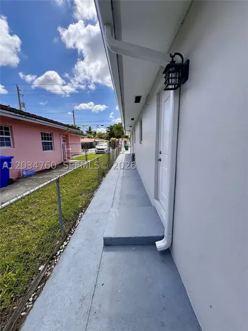 1158 NW 34th Avenue Miami FL 33125