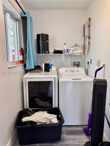 1158 NW 34th Avenue Miami FL 33125