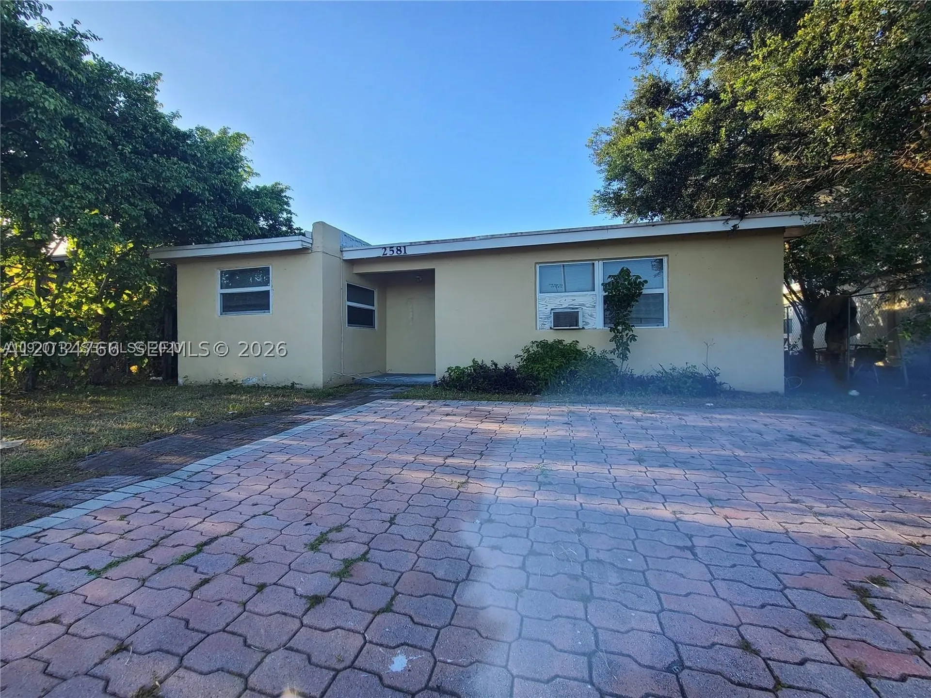 2581 NW 13th Court Fort Lauderdale FL 33311
