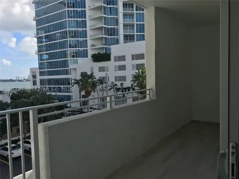 395 NE 21st Street Miami FL 33137