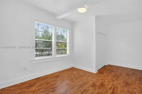 3409 S Le Jeune Road Coral Gables FL 33134