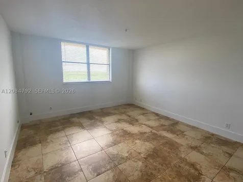 2450 NE 135th Street North Miami FL 33181