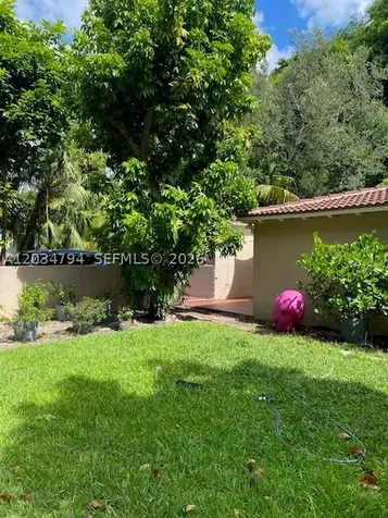 4427 SW 16th Street Miami FL 33134
