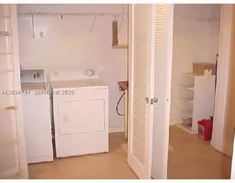 4427 SW 16th Street Miami FL 33134