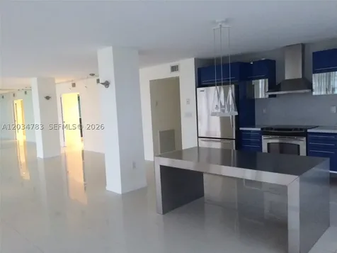 600 NE 36th Street Miami FL 33137