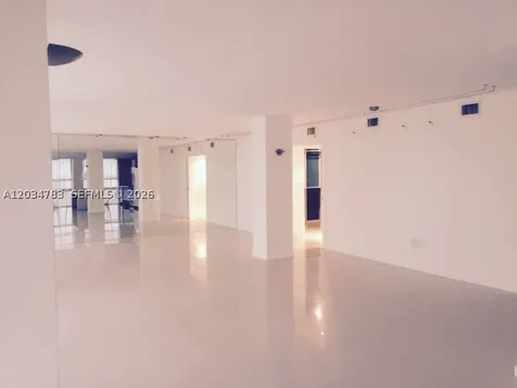 600 NE 36th Street Miami FL 33137