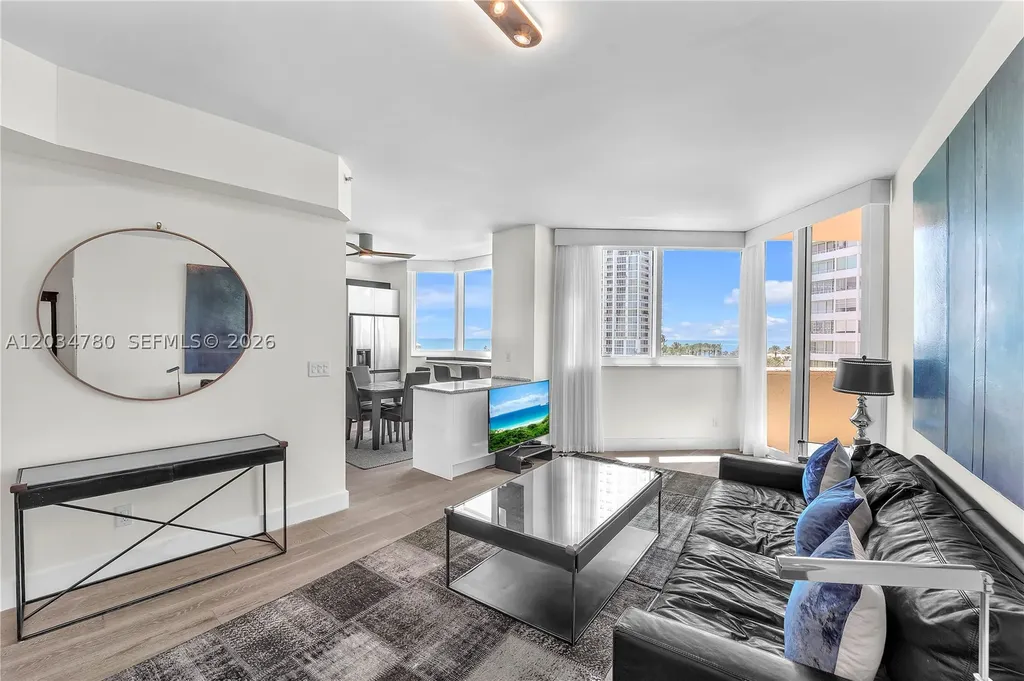 300 S Pointe Drive Miami Beach FL 33139