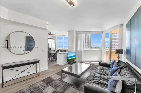 300 S Pointe Drive Miami Beach FL 33139
