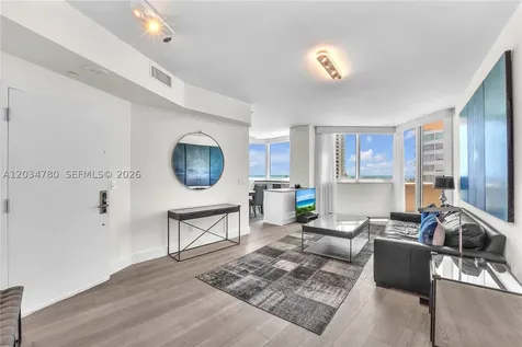 300 S Pointe Drive Miami Beach FL 33139