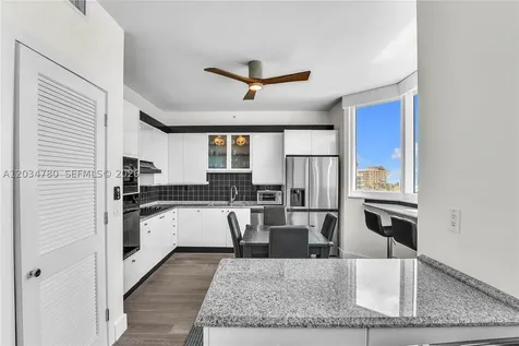 300 S Pointe Drive Miami Beach FL 33139
