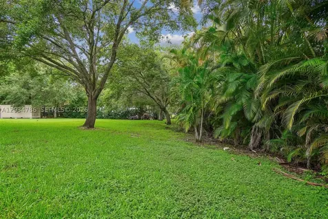 14591 SW 23rd Street Davie FL 33325