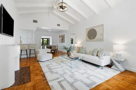 4531 Sheridan Avenue Miami Beach FL 33140