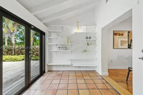 4531 Sheridan Avenue Miami Beach FL 33140