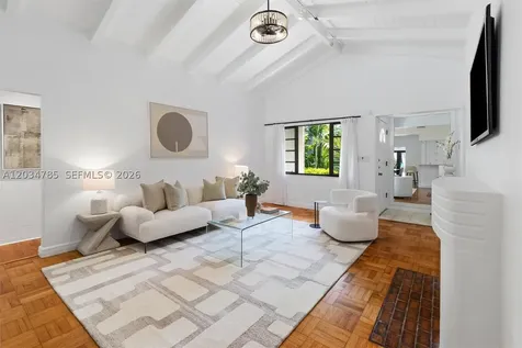 4531 Sheridan Avenue Miami Beach FL 33140
