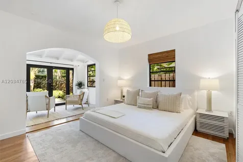 4531 Sheridan Avenue Miami Beach FL 33140