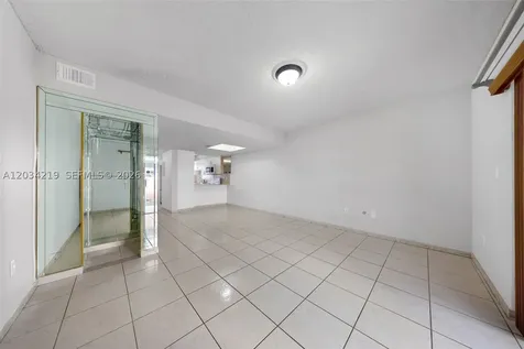515 W 68th Street Hialeah FL 33014