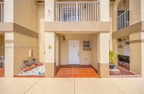 515 W 68th Street Hialeah FL 33014