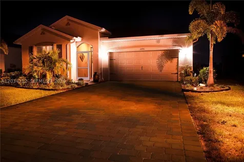 3290 Baravaldo Circle Cape Coral FL 33909
