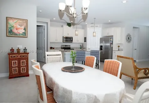 3290 Baravaldo Circle Cape Coral FL 33909