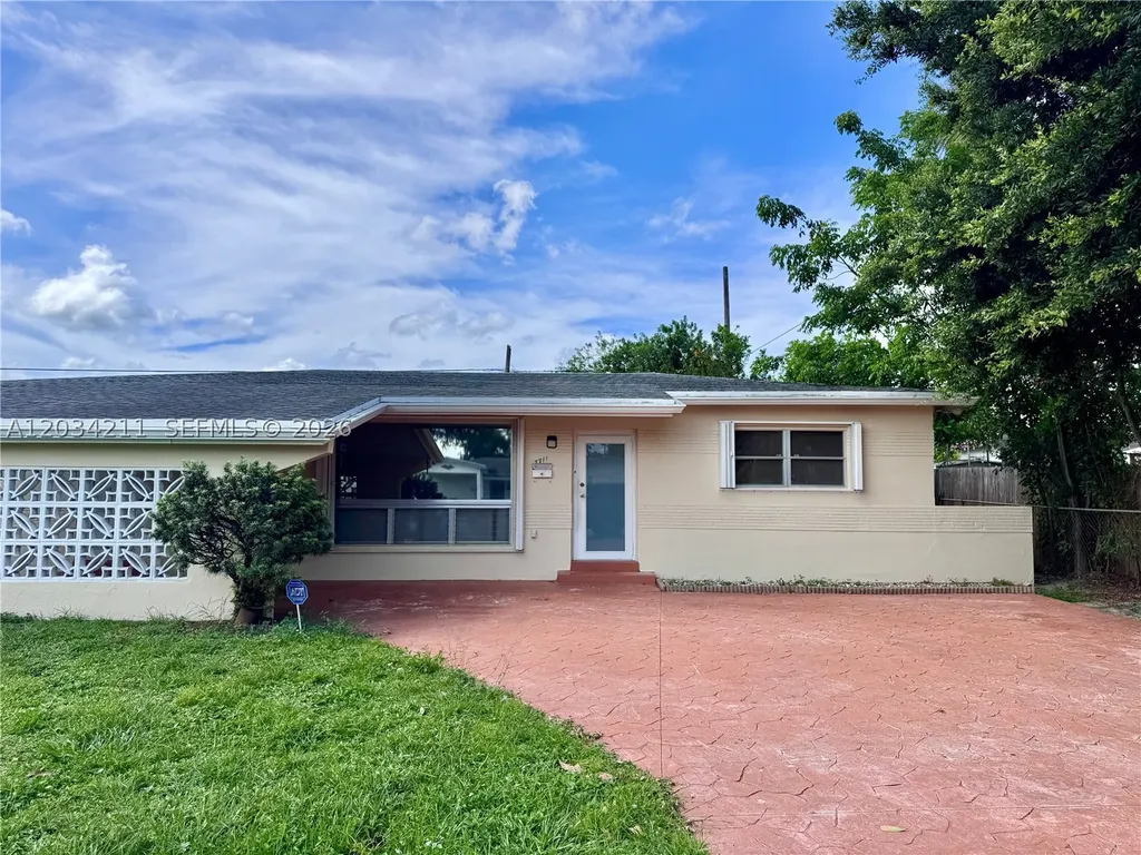 7711 Juniper Street Miramar FL 33023