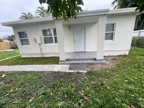 2103 SW 60th Avenue Miami FL 33155