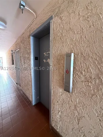 6820 W Flagler Street Miami FL 33144