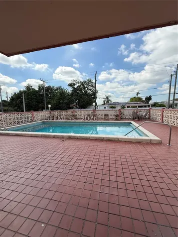 6820 W Flagler Street Miami FL 33144