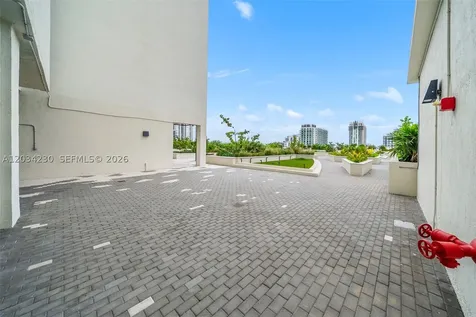 665 NE 25th Street Miami FL 33137