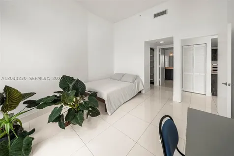 665 NE 25th Street Miami FL 33137