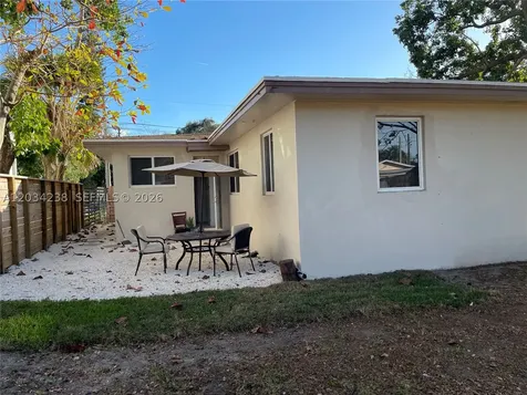 3389 William Avenue Miami FL 33133