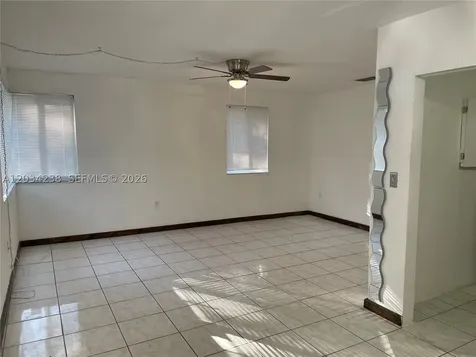 3389 William Avenue Miami FL 33133