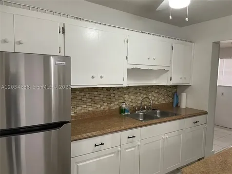 3389 William Avenue Miami FL 33133