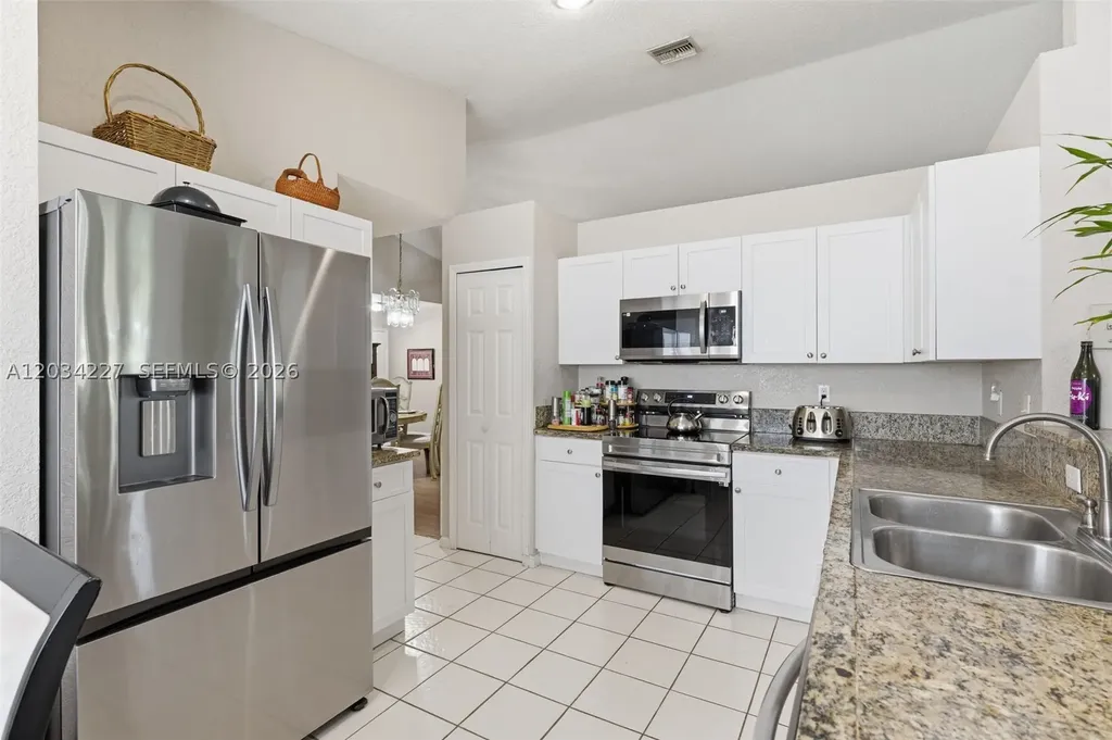 3211 NW 123rd Avenue Coral Springs FL 33065