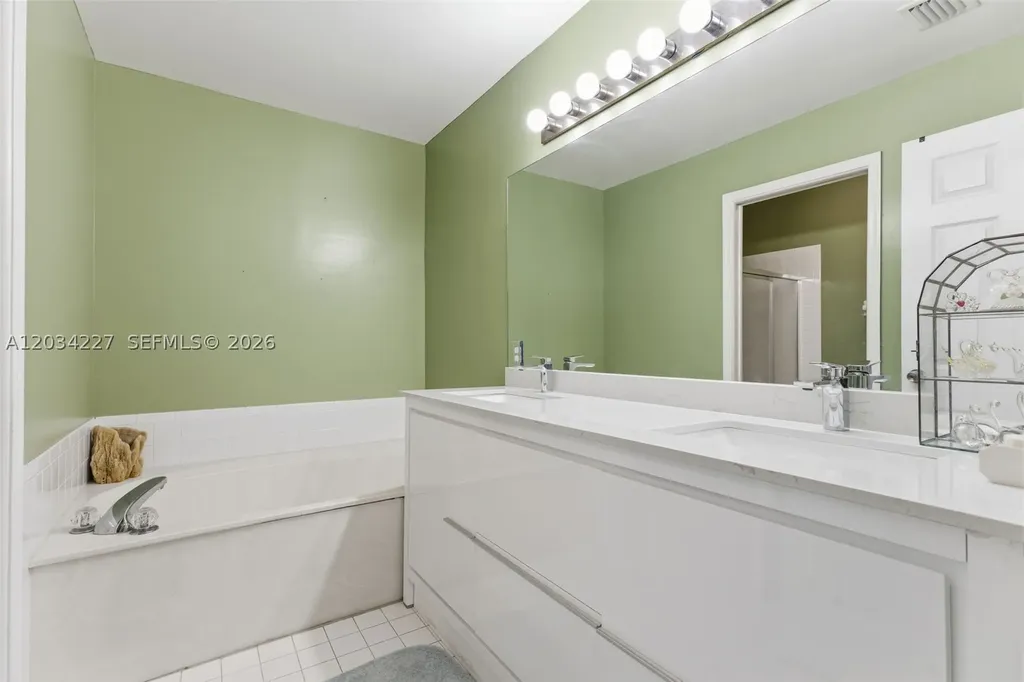 3211 NW 123rd Avenue Coral Springs FL 33065