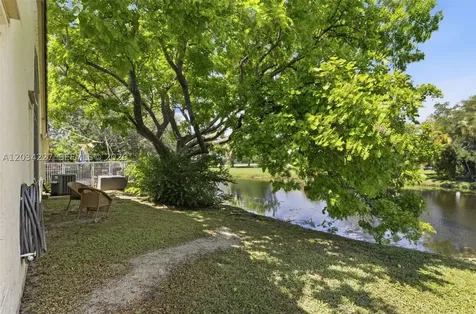 3211 NW 123rd Avenue Coral Springs FL 33065