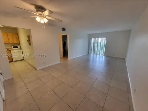 405 S Pine Island Road Plantation FL 33324