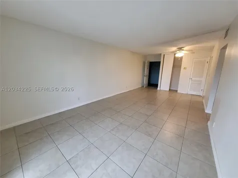 405 S Pine Island Road Plantation FL 33324