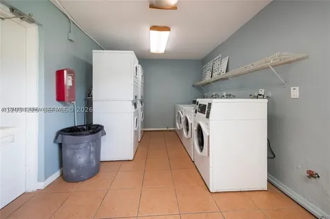 405 S Pine Island Road Plantation FL 33324